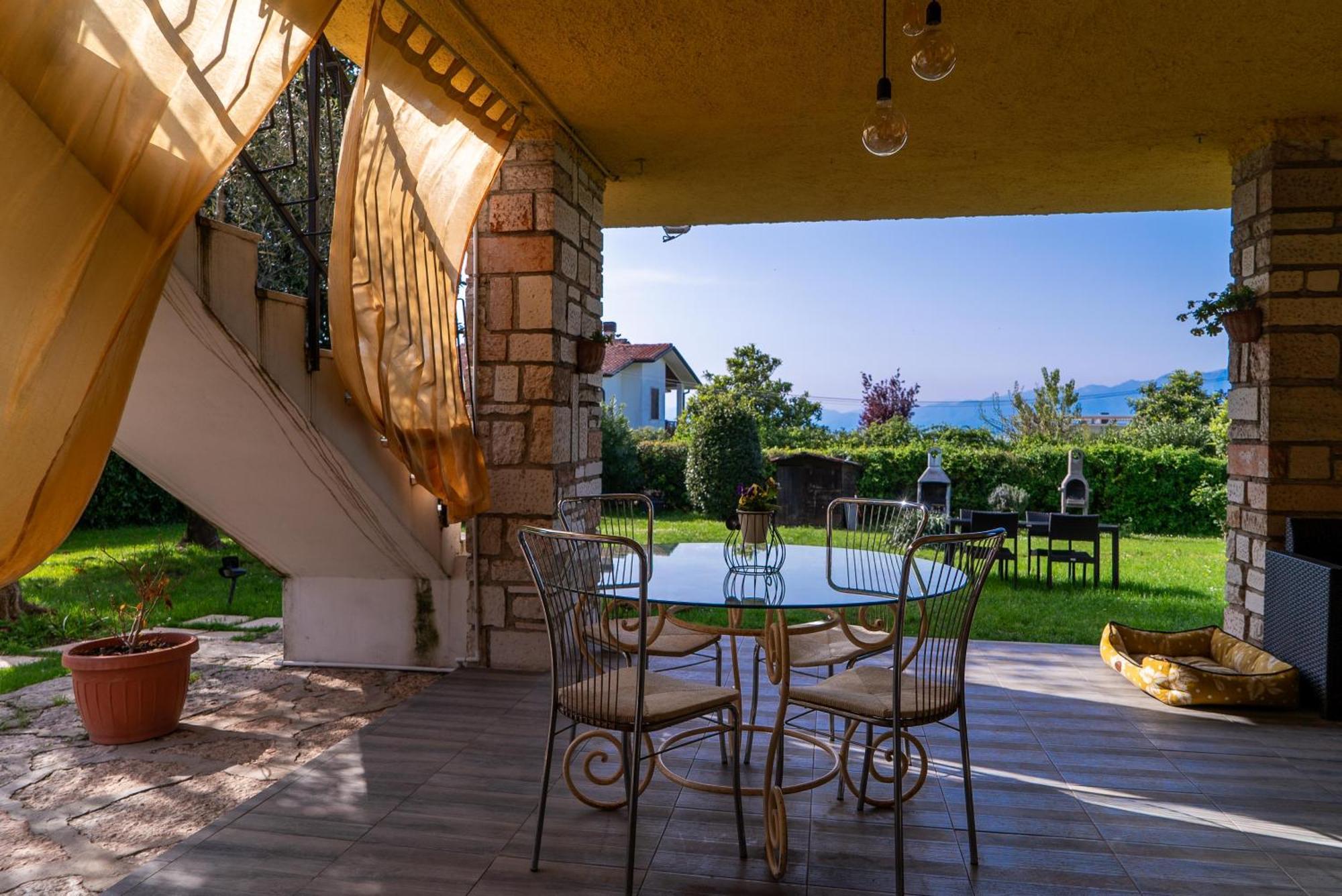 La Magnolia - Private Access, Garden, Views Apartment Lazise