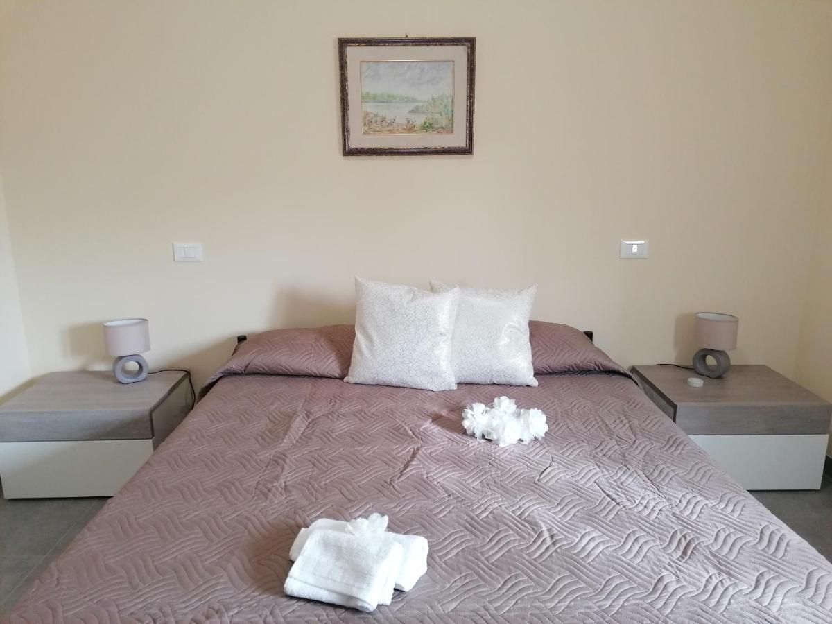 Appartement La Magnolia - Private Beach Access, Garden, Views