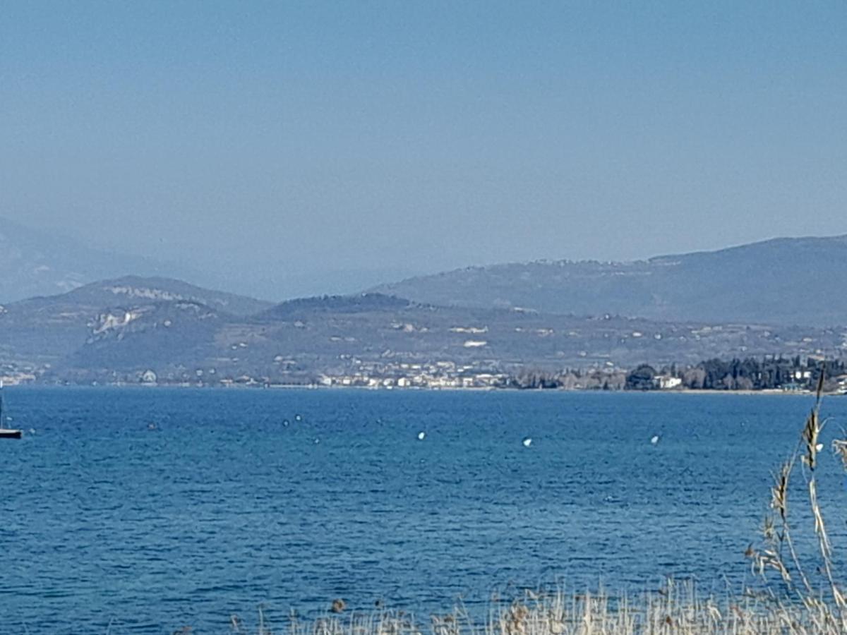 La Magnolia - Private Beach Access, Garden, Views Appartement Lazise