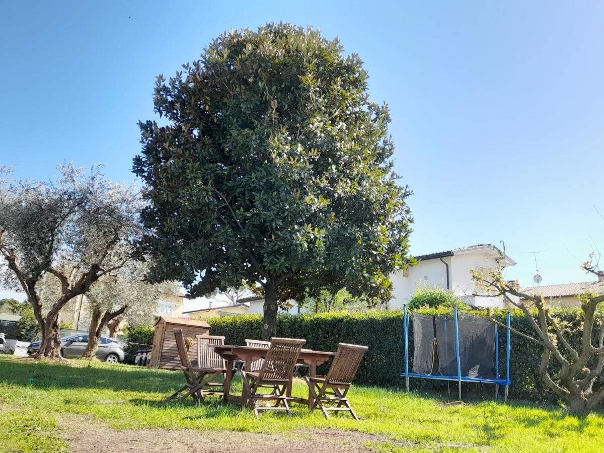Apartamento La Magnolia - Private Access, Garden, Views Lazise